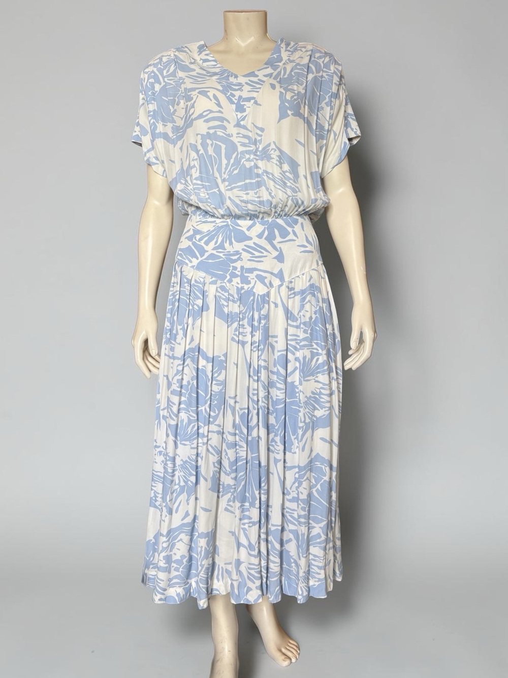 Vintage Jackie Bernard For EKLEKTIC Caoutchouc Foral Pleated Dress Size 6 80s